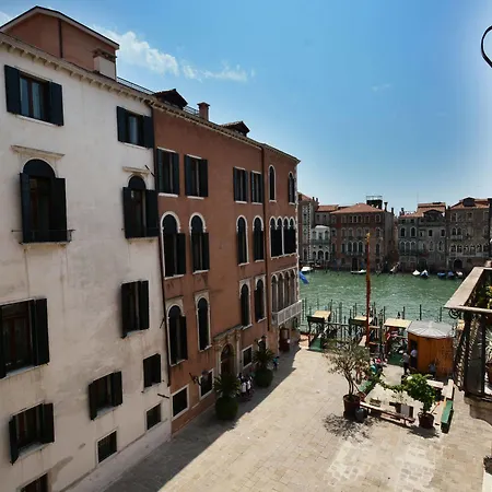 Ve.n.i.ce. Cera Palazzo Grimani * Venice
